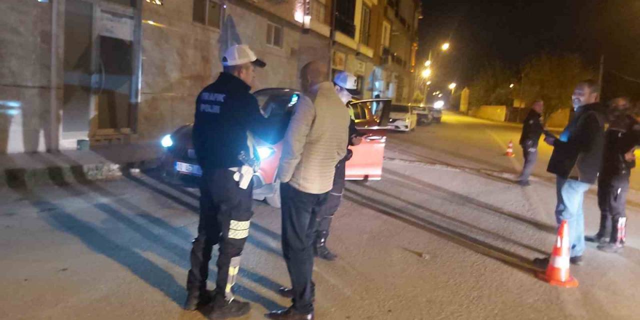 Burhaniye’de 73 Araç Sorgulandı, 16 Bin Lira Ceza Kesildi