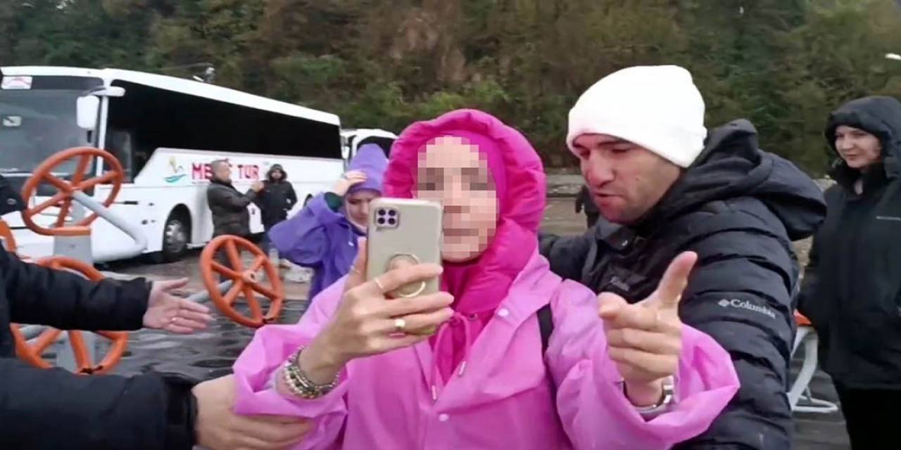 Kendi Canını Düşünmedi Gazetecilere Saldırdı