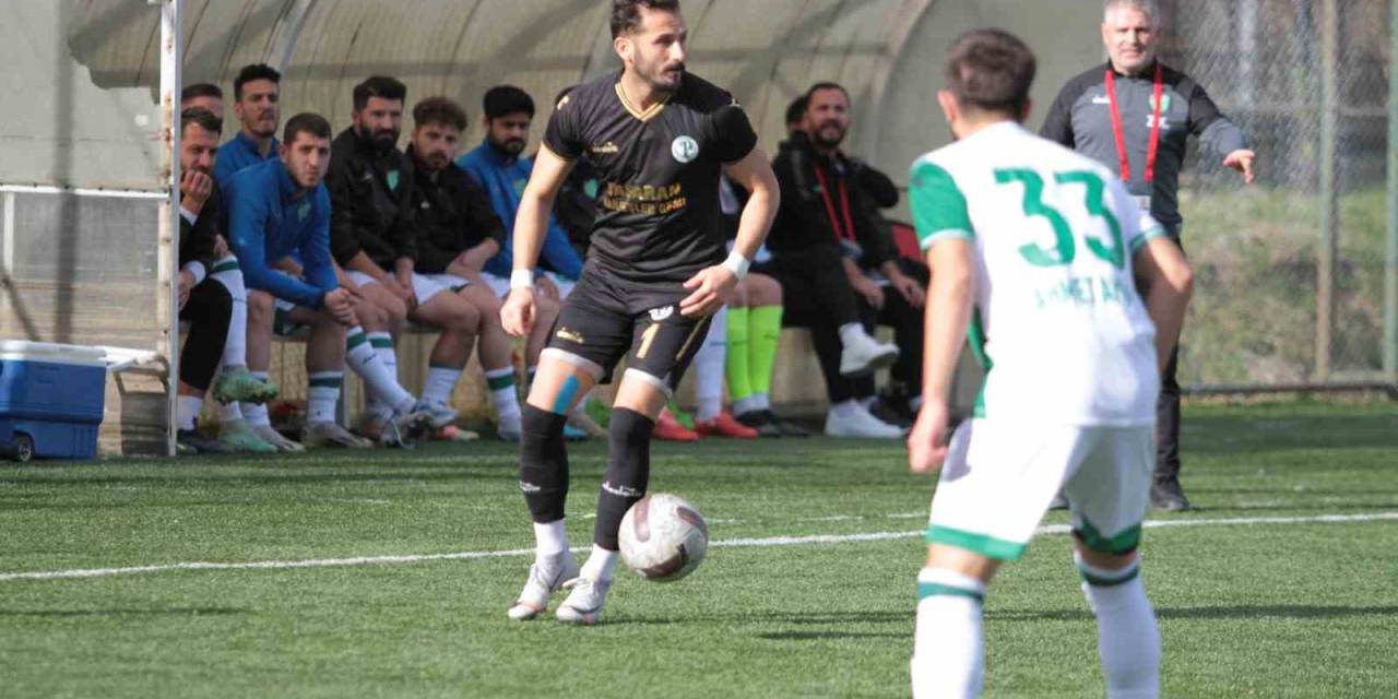 Perşembespor İle Çarşambaspor 3-3 Berabere Kaldı