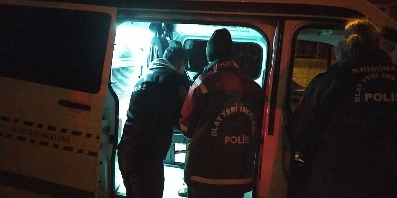 Haber Alınamayan Yaşlı Adam Evinde Ölü Bulundu