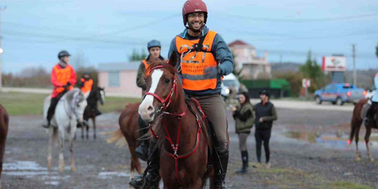 Tarihi İpekyolu’nda İlk Atlı Yarış