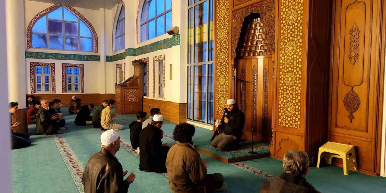 Menteşe’de Gençlere Sabah Namazı Programı Düzenlendi