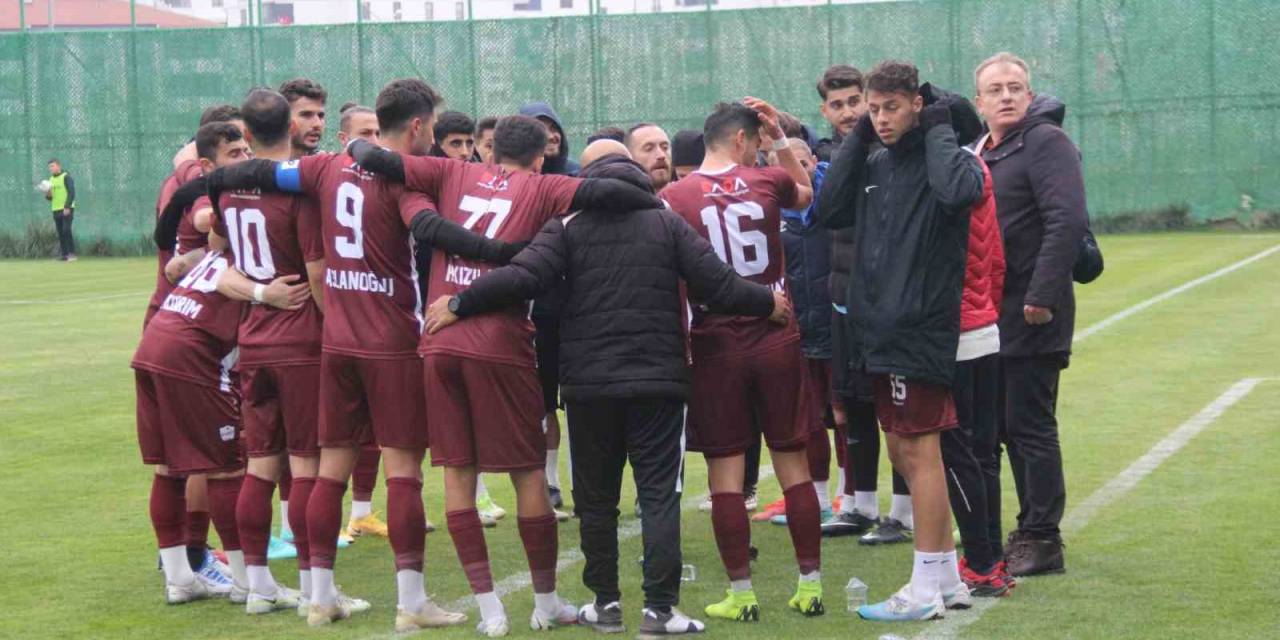 23 Elazığ 4 Maçtır Kazanamıyor