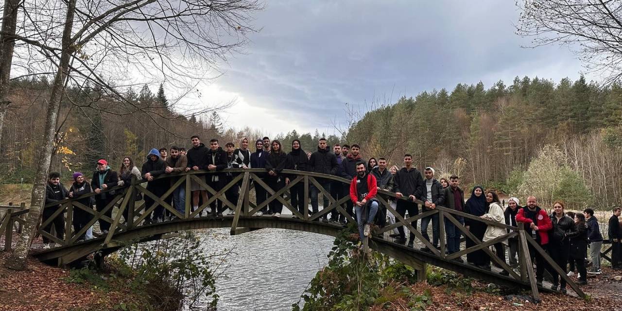 Düzce Yürüyor Yüzler Gülüyor