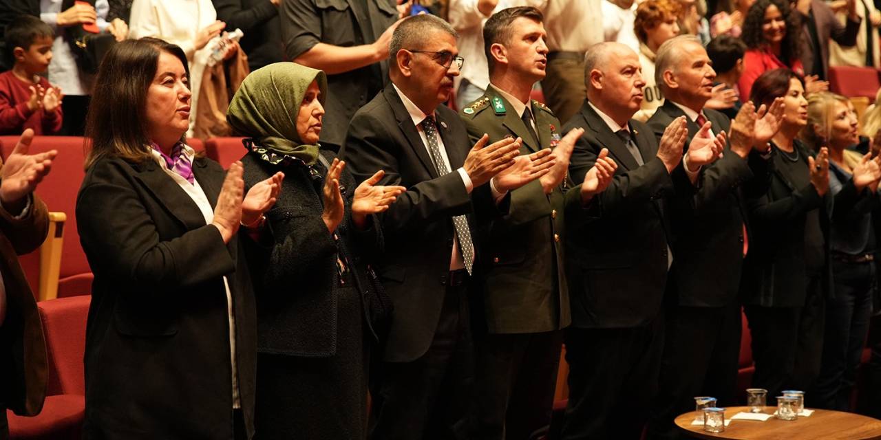 “Antik Dönemde Denizli Ve Çevresi” Konferansında Kentin Tarihi Konuşuldu