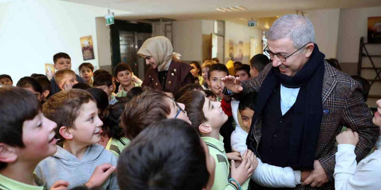 Eyüpsultan’da 6 Bin Öğrenciye Kapsamlı Sağlık Taraması