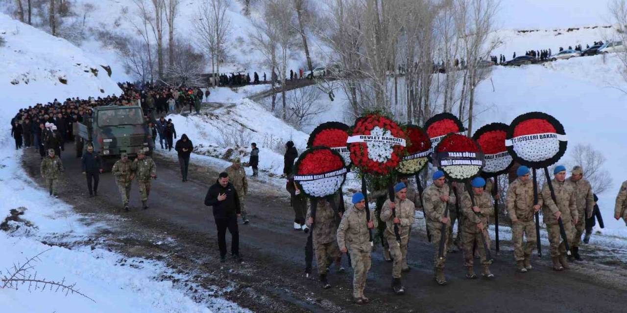 Erzincanlı Şehit Son Yolculuğuna Uğurlandı