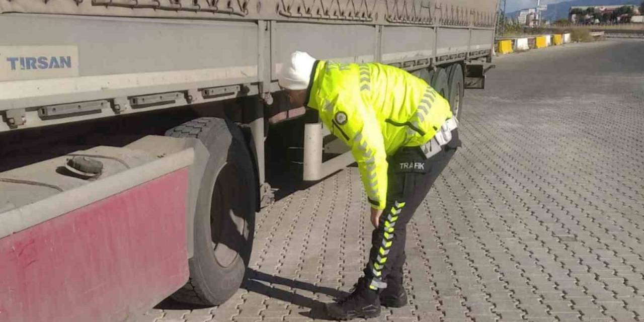 Kış Lastiği Uygulamasının Başladığı Kastamonu’da Ekiplerden Denetim
