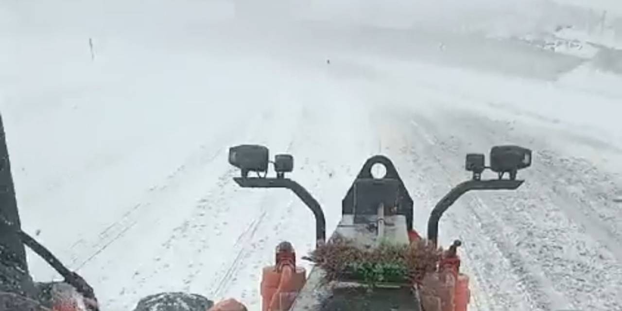 Tendürek Geçidi Tipi Nedeniyle Trafiğe Kapatıldı