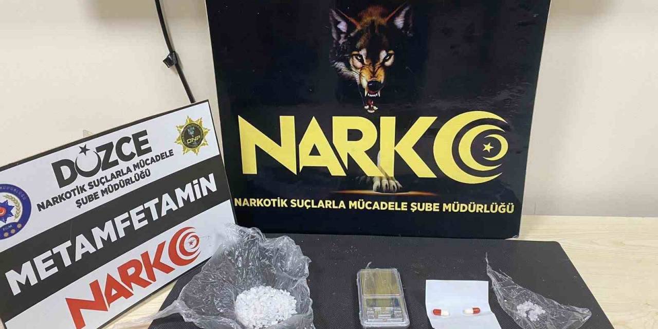 Şok Uygulamalarda Uyuşturucu Ve Silah Ele Geçirildi