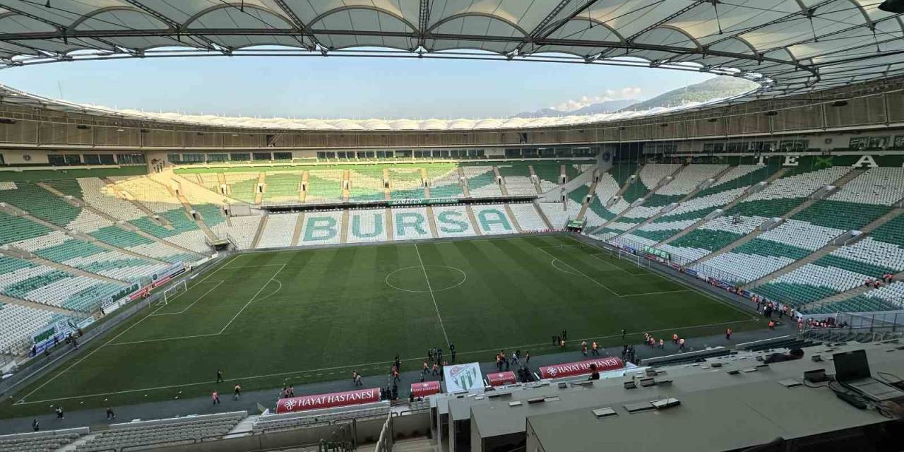 Bursa’da Stadyumun İsmi Resmen Yüzüncü Yıl Atatürk Stadyumu Oldu