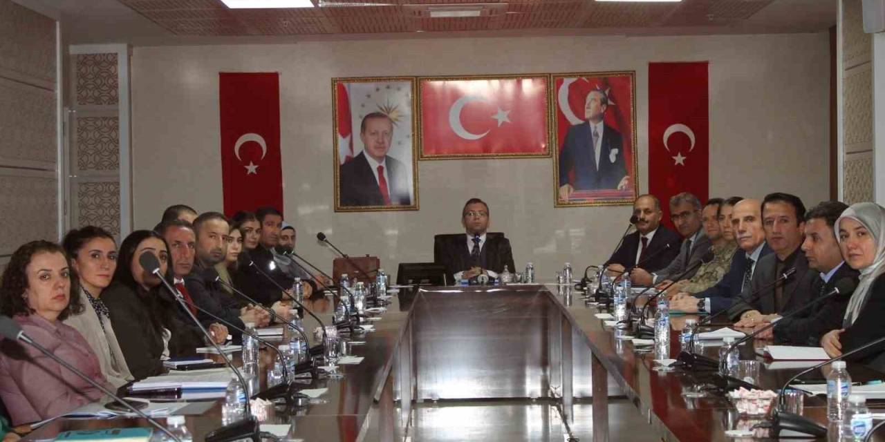 Hakkari’de Kadına Yönelik Şiddet Konulu Toplantı