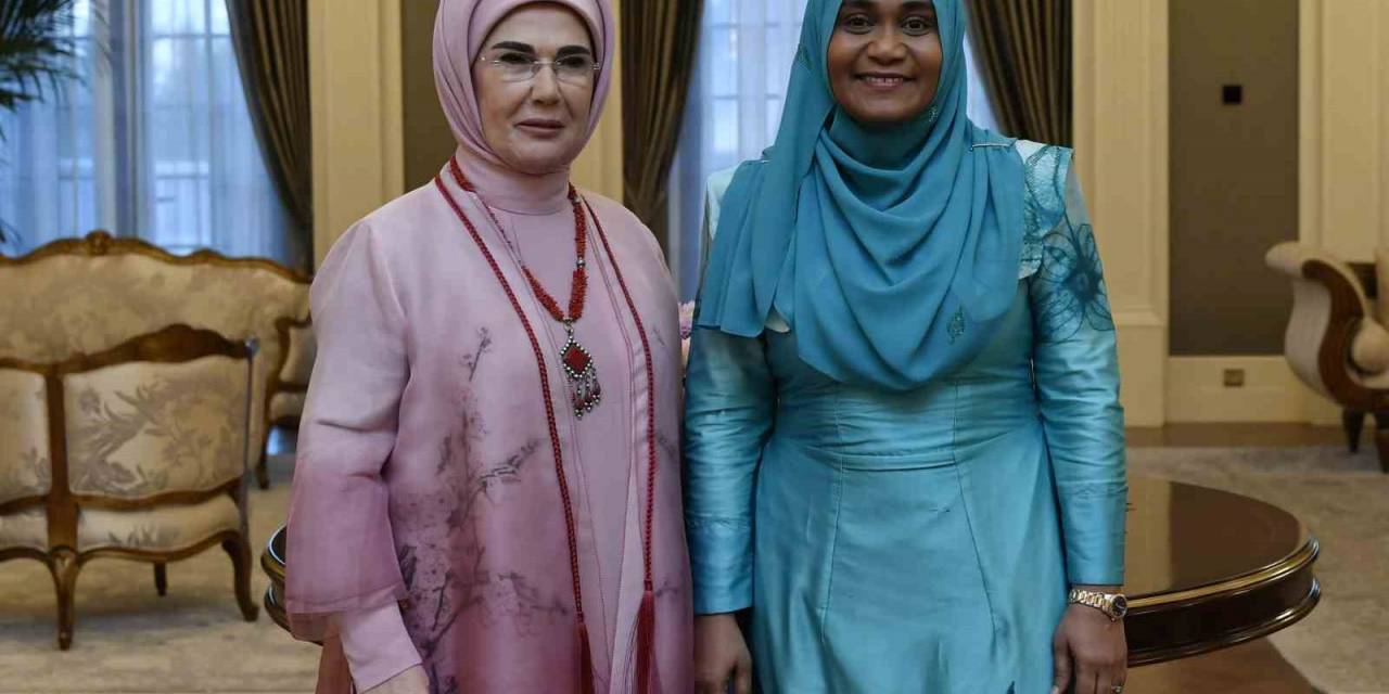 Emine Erdoğan, Maldivler Cumhurbaşkanı Muizzu’nun Eşi Sajidha Mohamed İle Görüştü
