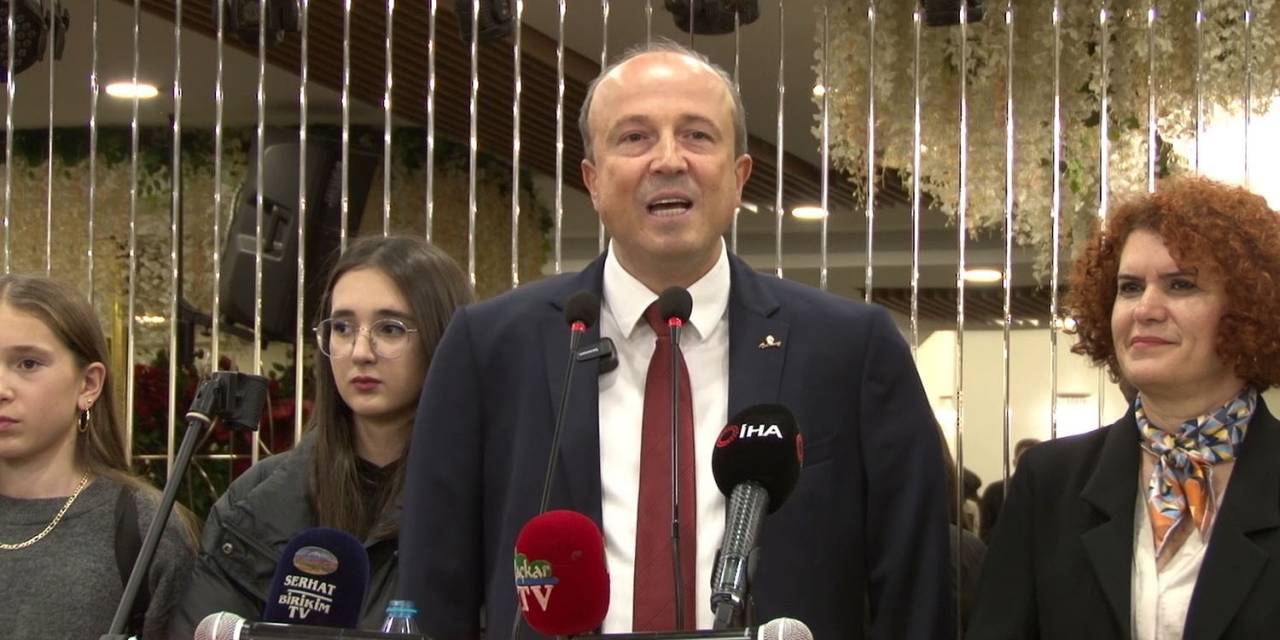 Avcılar Belediye Başkanı Hançerli Adaylık İçin Başvurusunu Yaptı