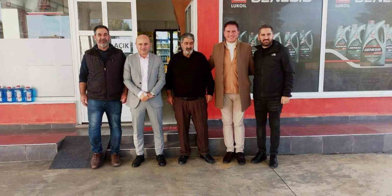 Başkan Oral, Esnaf Kahvaltılarına Devam Ediyor