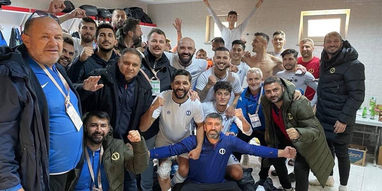 Anadolu Üniversitesi Play-off Hattını Bırakmıyor