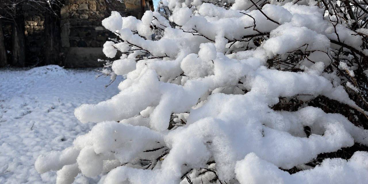 Ağrı’da 66 Köy Yolu Kar Nedeniyle Ulaşıma Kapandı