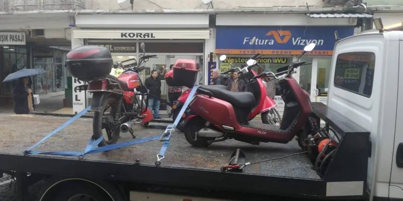 Kırklareli’nde Motosiklet Denetimi: 10 Motosiklet Trafikten Men Edildi