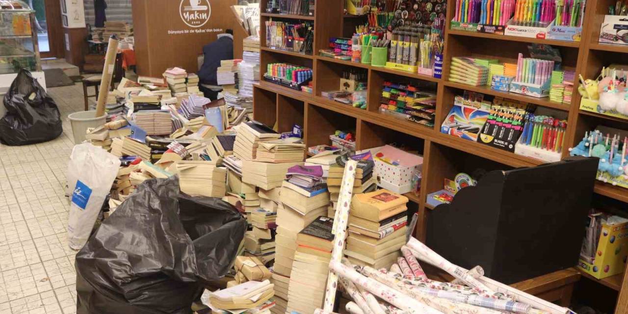 İzmirli Esnafın Zararı Büyük: Bir Kısmı Hala İş Yerlerini Açamadı