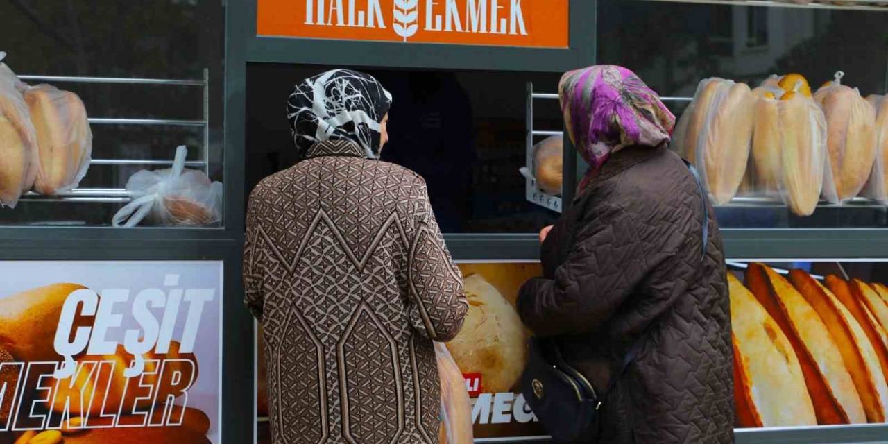 Afyonkarahisar Belediyesi 9 Farklı Noktada Ucuz Ekmek Satacak