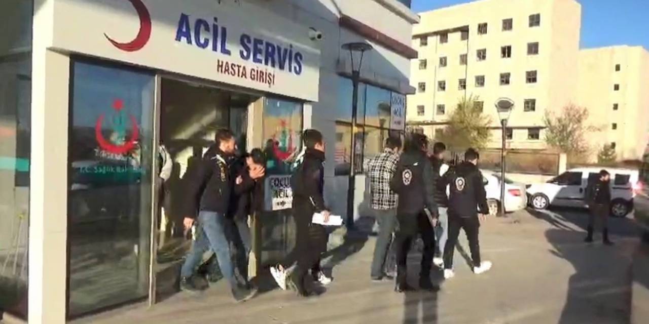 Sibergöz-8’ Operasyonunda Gözaltına Alınan 5 Kişi Adliyeye Sevk Edildi