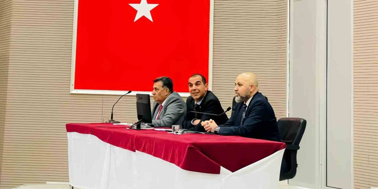 Vali Taşolar Ve İl Sağlık Müdürü Dr. Sarıkaya Sağlık Çalışanlarının Sorunlarını Dinledi