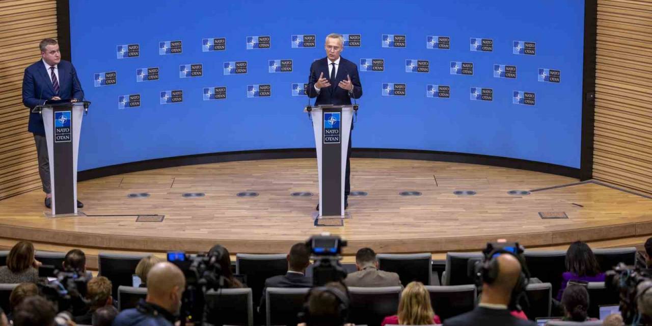 Stoltenberg: "(İsrail-filistin Çatışması) Çatışmanın Daha Büyük Bir Bölgesel Çatışmaya Dönüşmemesi Önemli”