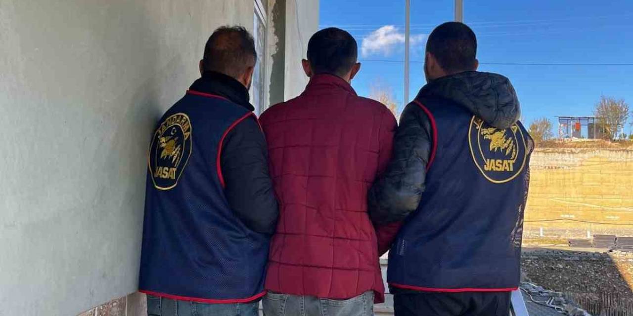 Elazığ’da 10 Yıl Kesinleşmiş Hapis Cezası Bulunan Zanlı Tutuklandı