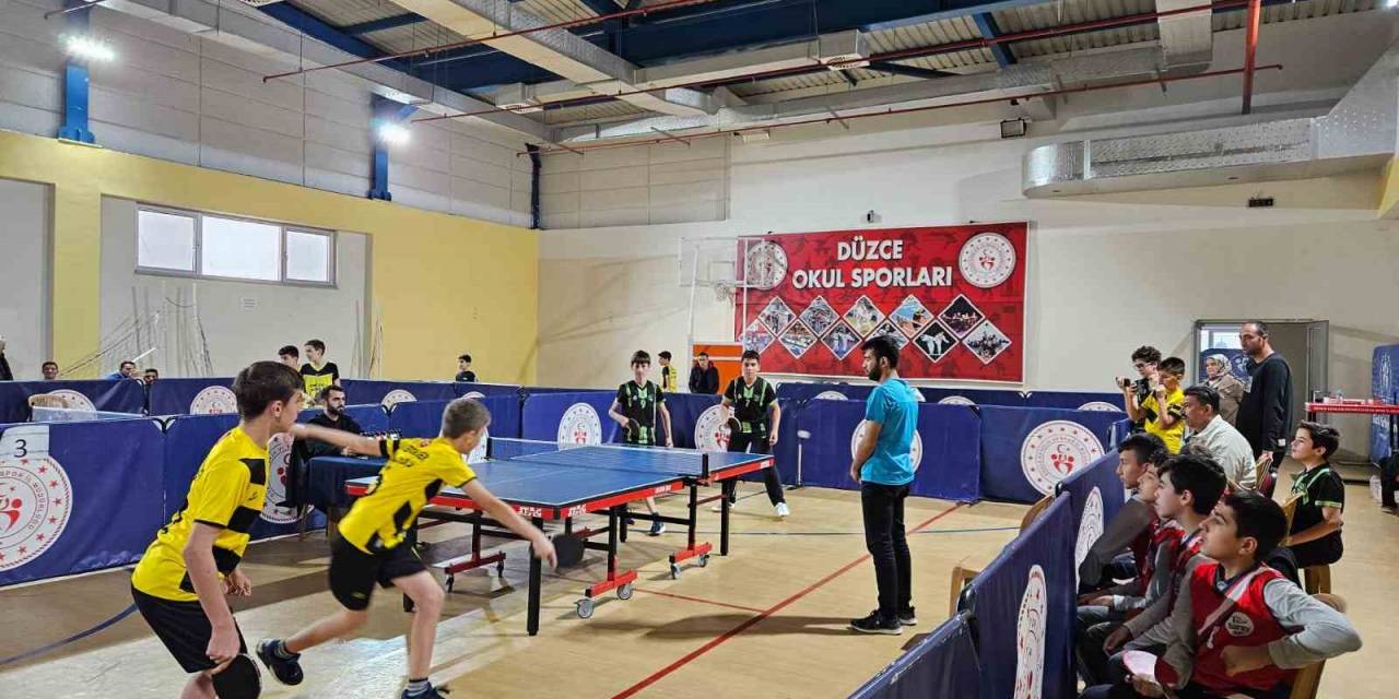 Düzce’de Raketler Yarıştı