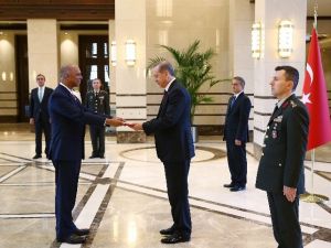 Cumhurbaşkanı Erdoğan, Singapur Ve Somali Büyükelçilerini Kabul Etti