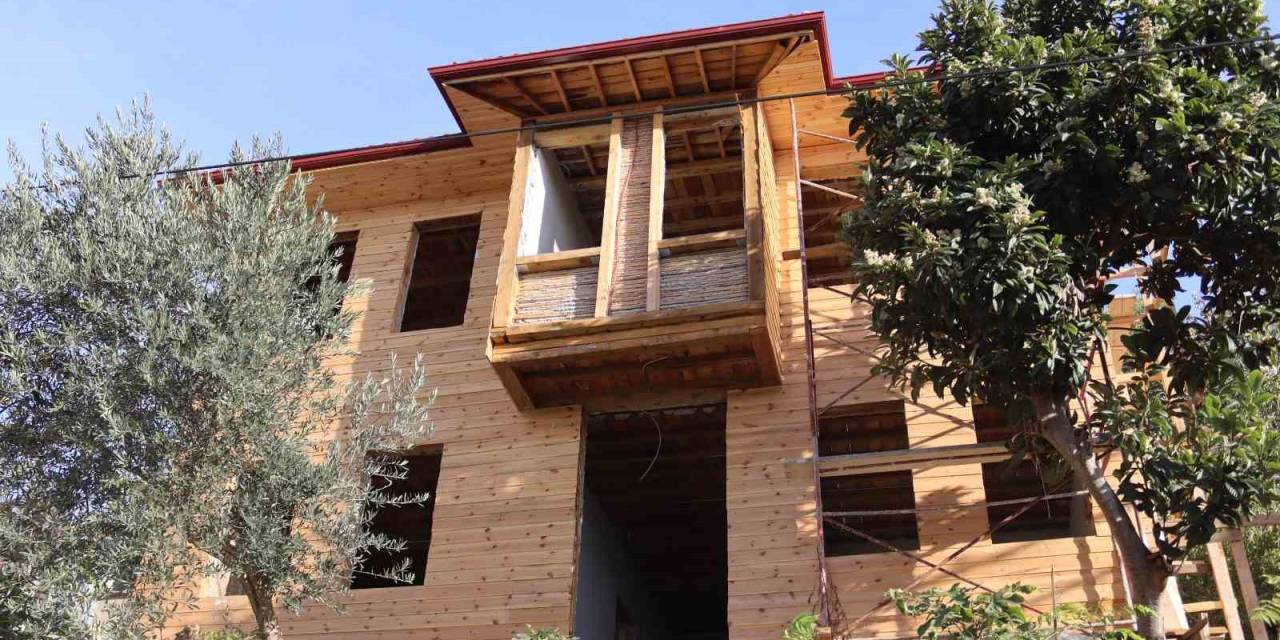 Hulusi Kentmen Sanat Ve Barış Evi Projesi Hızla İlerliyor