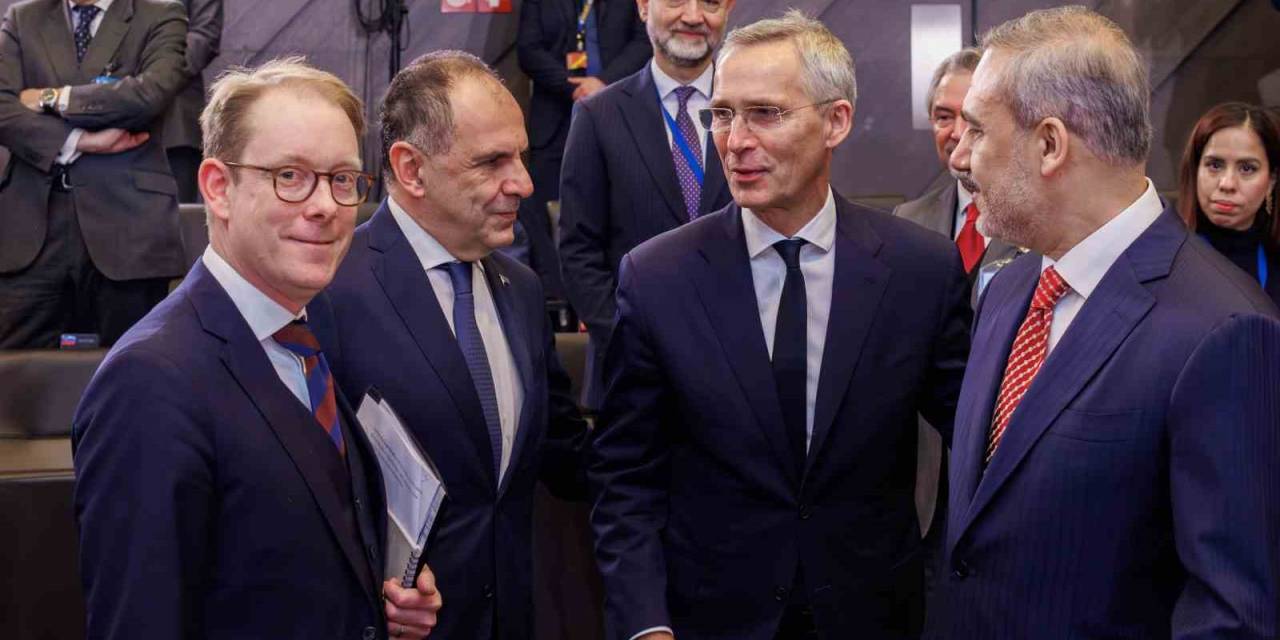 İsveç Dışişleri Bakanı Billström: “Türkiye, İsveç’in Nato Üyeliğini Birkaç Hafta İçinde Onaylayabilir”