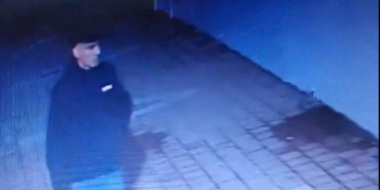 Sitenin Otoparkına Girip 10 Bin Tl’lik Bisikleti Çaldı