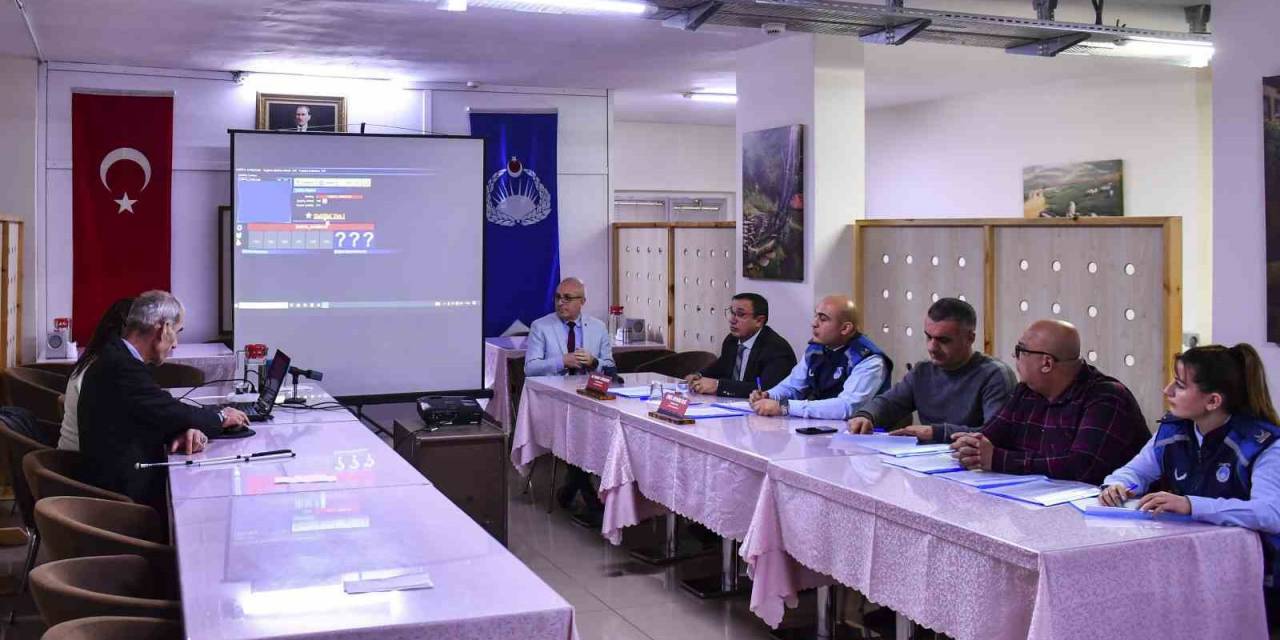 Abb’den Engelli Vatandaşlara 100 Simit Camekanı