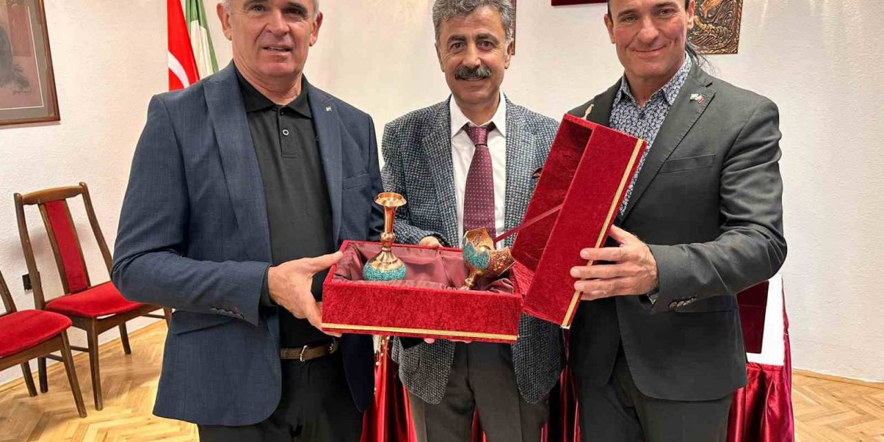 Uçhisar Belediyesi, Bugaç Belediyesi İle Kardeş Oldu