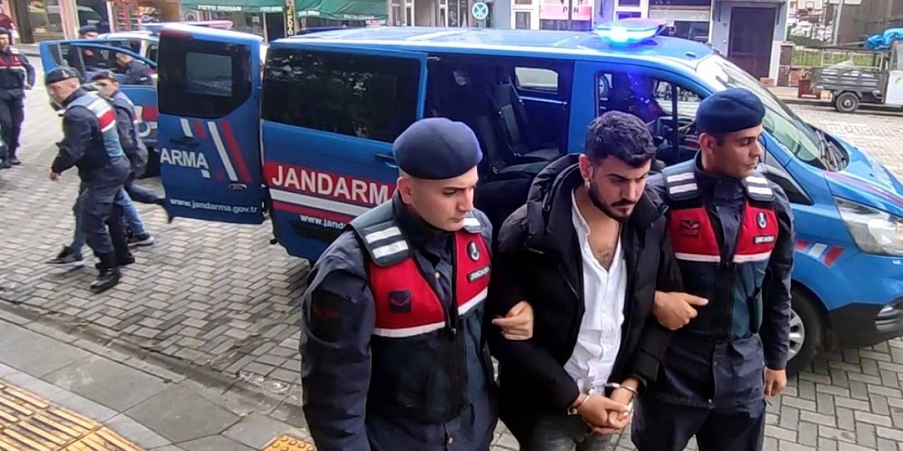 Polis Süsüyle Yapılan 2 Milyon Tl’lik Vurguna Jandarma Darbesi