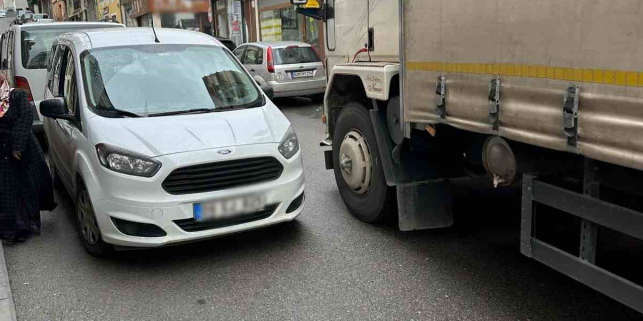 Aydın’da Hatalı Parklar, Trafiği Olumsuz Etkiliyor