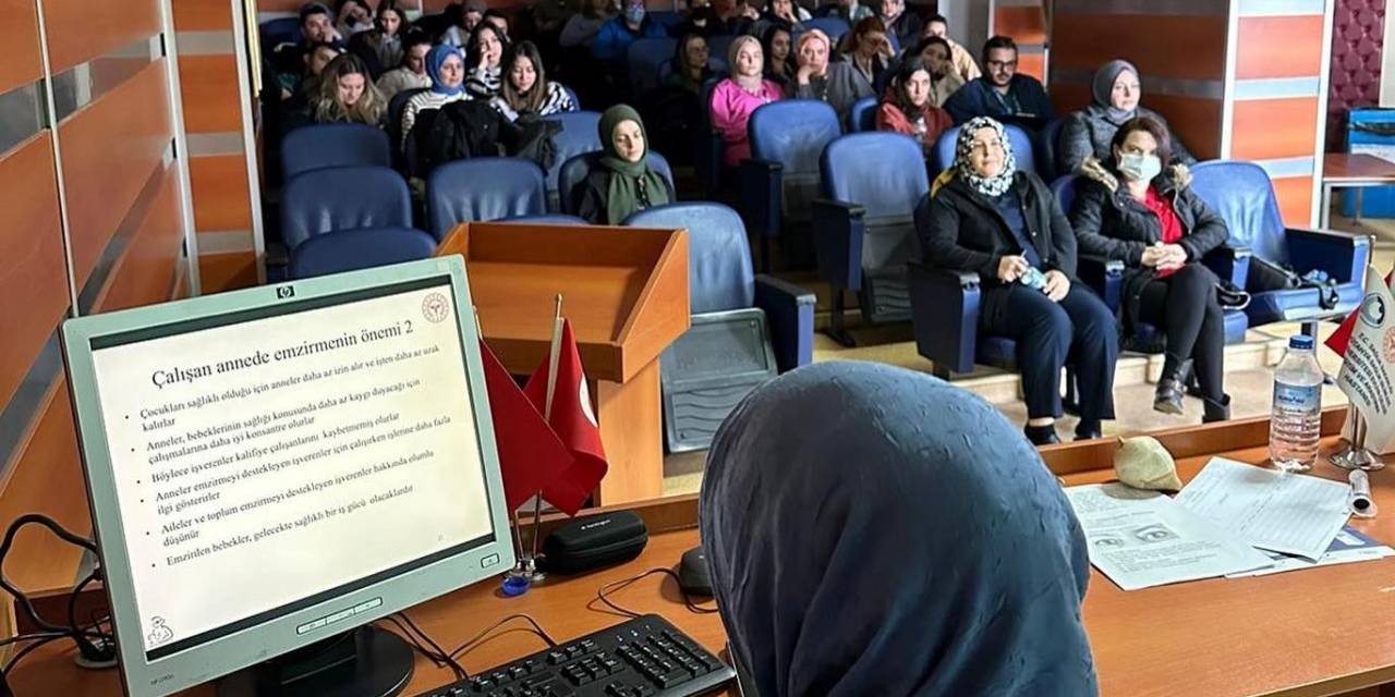 Kütahya Evliya Çelebi Hastanesinde Emzirme Danışmanlığı Eğitimi