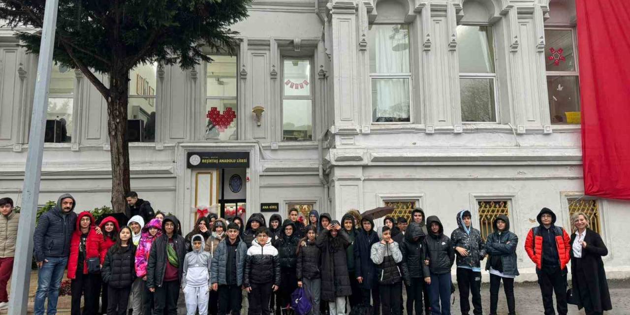 Gaziantep Kolej Vakfı Öğrencileri İstanbul’u Mercek Altına Aldı