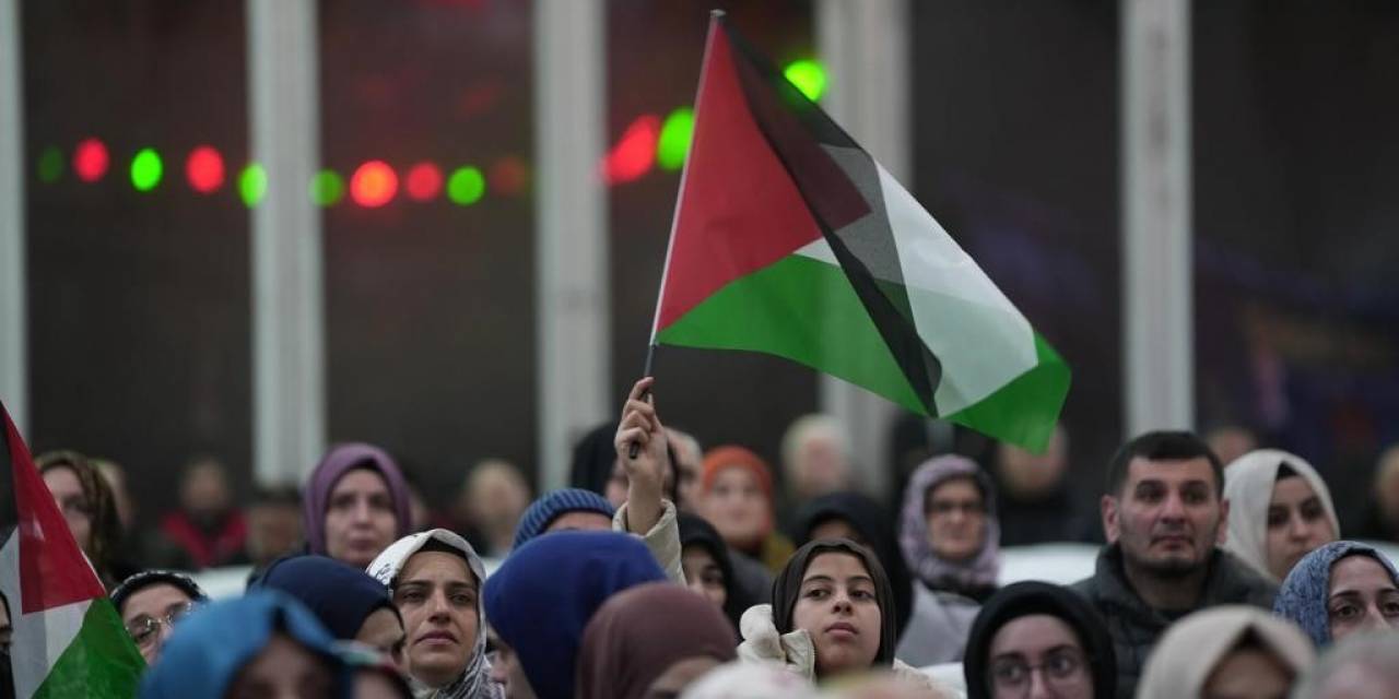 Ümraniye’den Filistin’e Yardım Eli