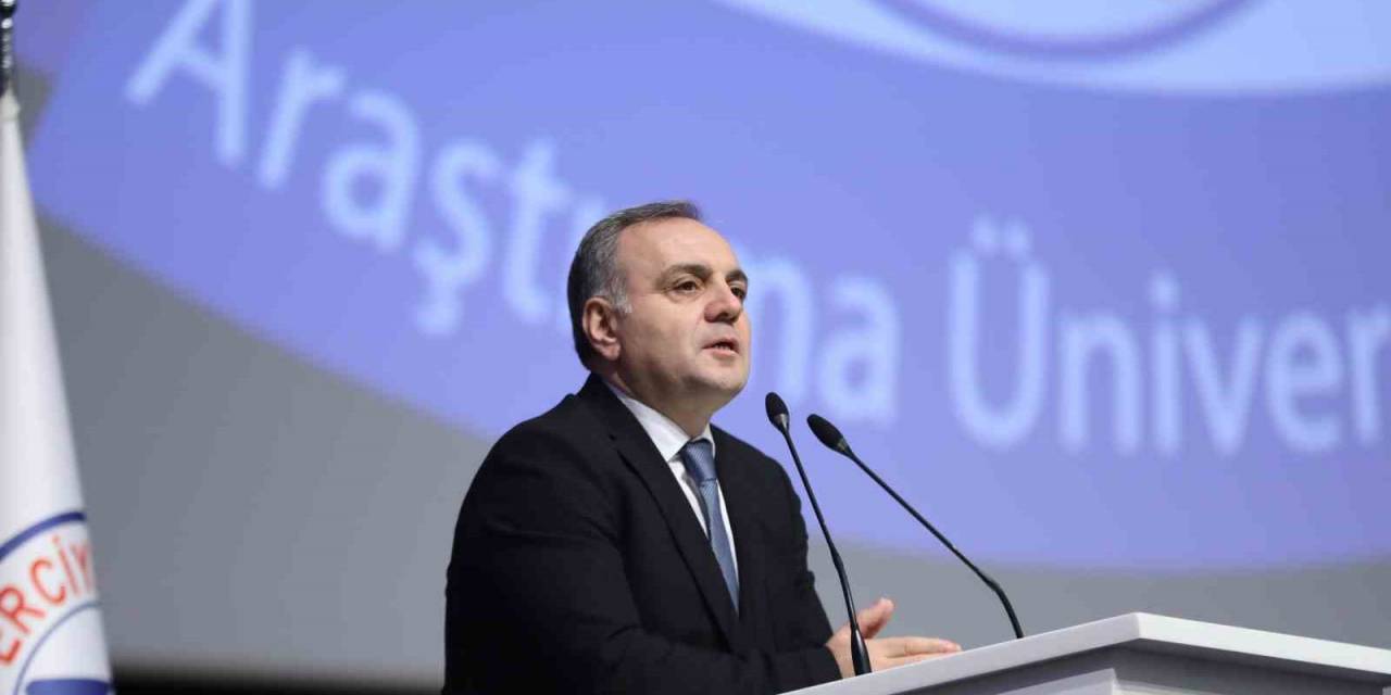Erü Rektörü Altun: “Araştırma Merkezlerimiz Üniversitemizin Hep Yukarıda Kalmasına Katkı Sağlamıştır”