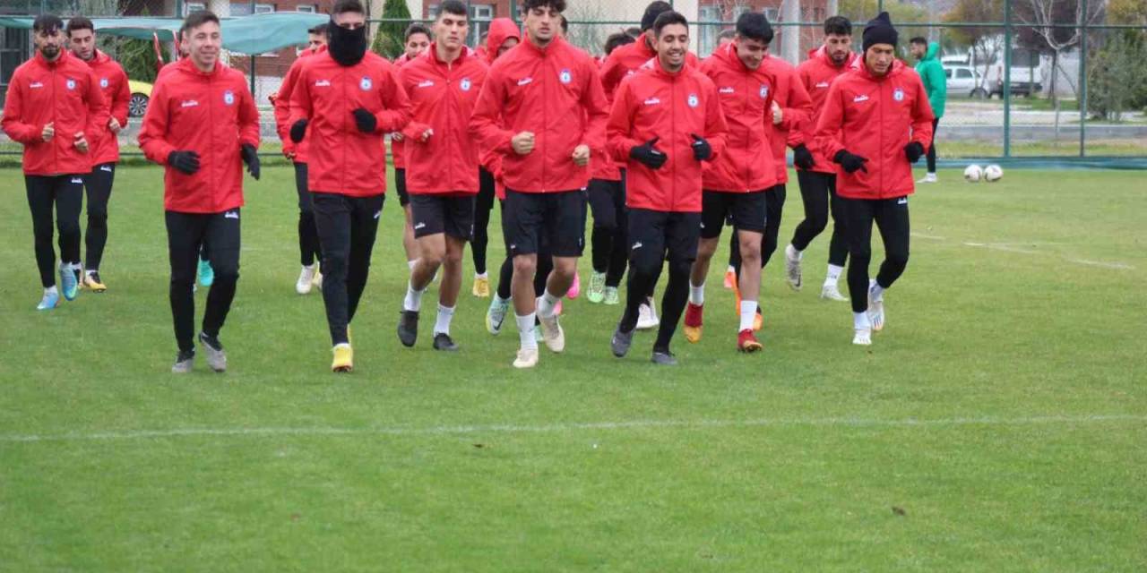 Afyonspor Hazırlıklarını Sürdürüyor