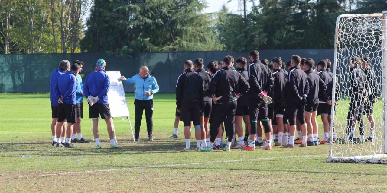 Denizlispor, 3 Eksikle Aksaray Deplasmanına Çıkacak