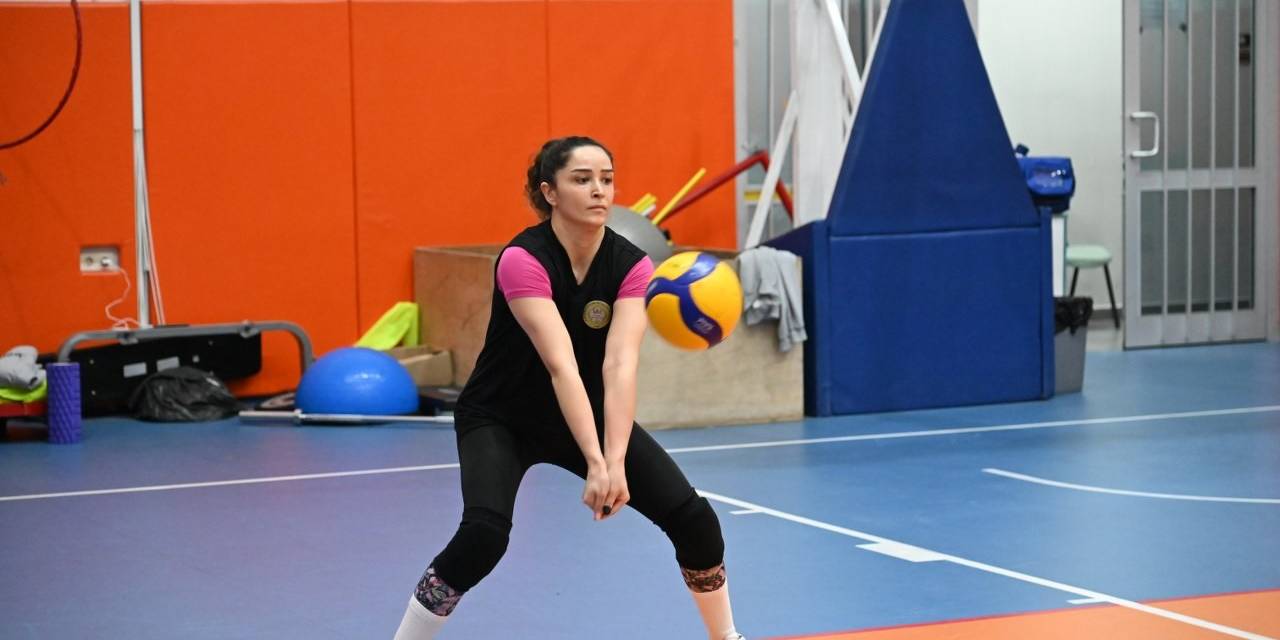 Manisa Bbsk’nin Sultanları Bergama Maçı Hazırlıklarını Sürdürüyor