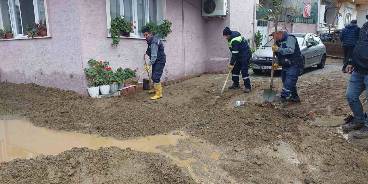 Gemlik’te Felaketin Yaraları Sarılıyor