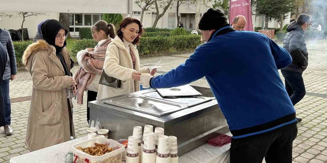 İnegöl Belediyesi’nden Öğrencilerin İçini Isıtan Jest