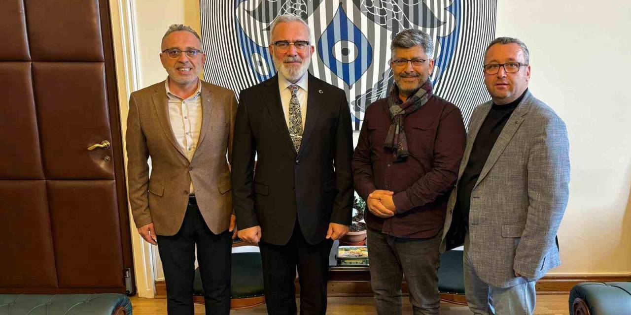 Kula Ak Parti’den Yenişehirlioğlu’na Ziyaret