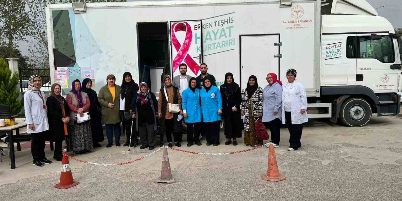 Sağlık Tırı Köy Köy Geziyor