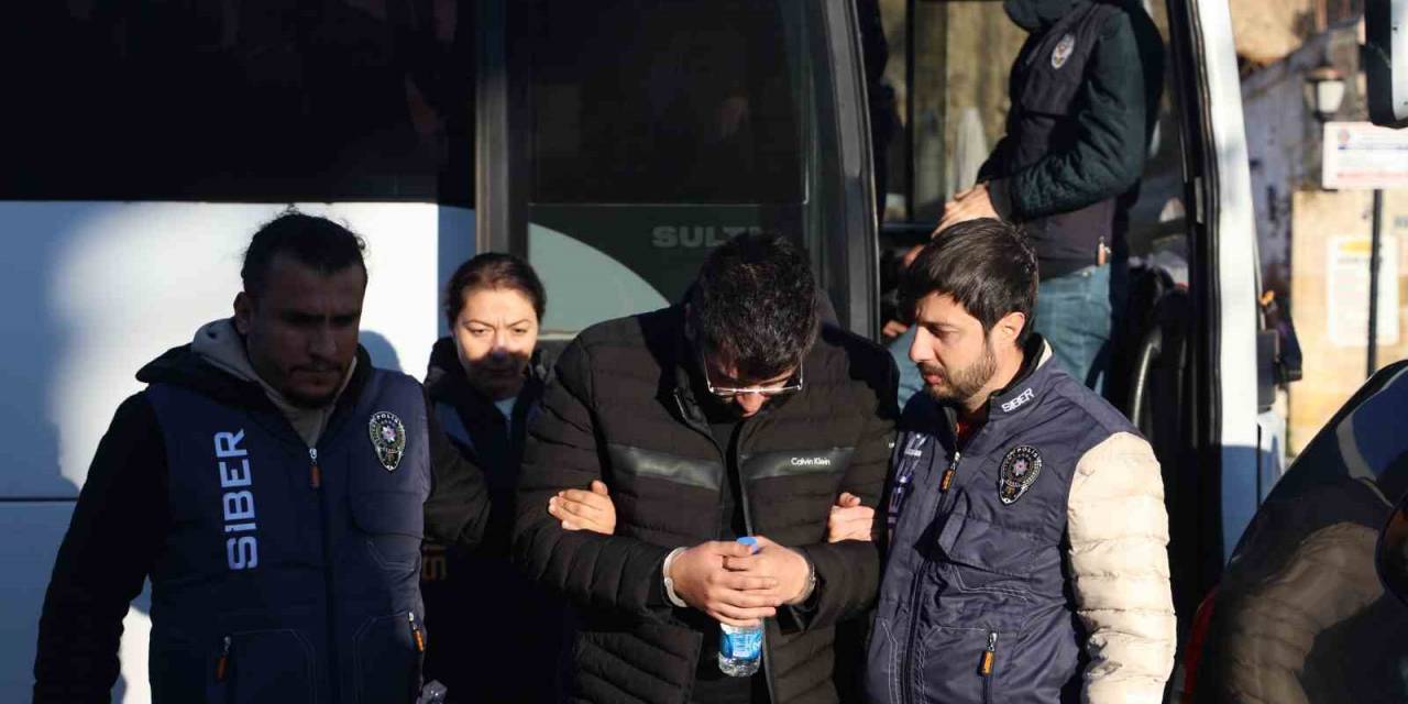 ’gezen Adam’ Operasyonunda Gözaltına Alınan 11 Kişi Adliyeye Sevk Edildi