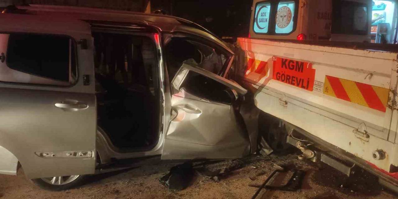 Çanakkale’de Zincirleme Kaza: 2 Yaralı
